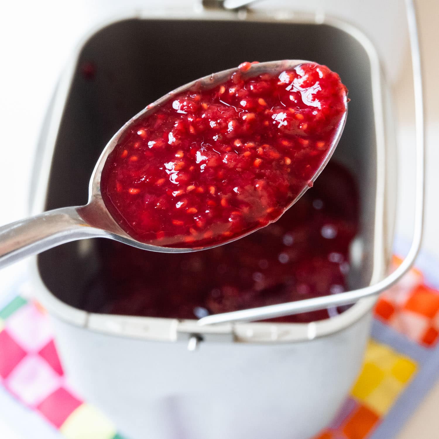 Easy Bread Machine Raspberry Jam: Pectin-Free & Quick Guide